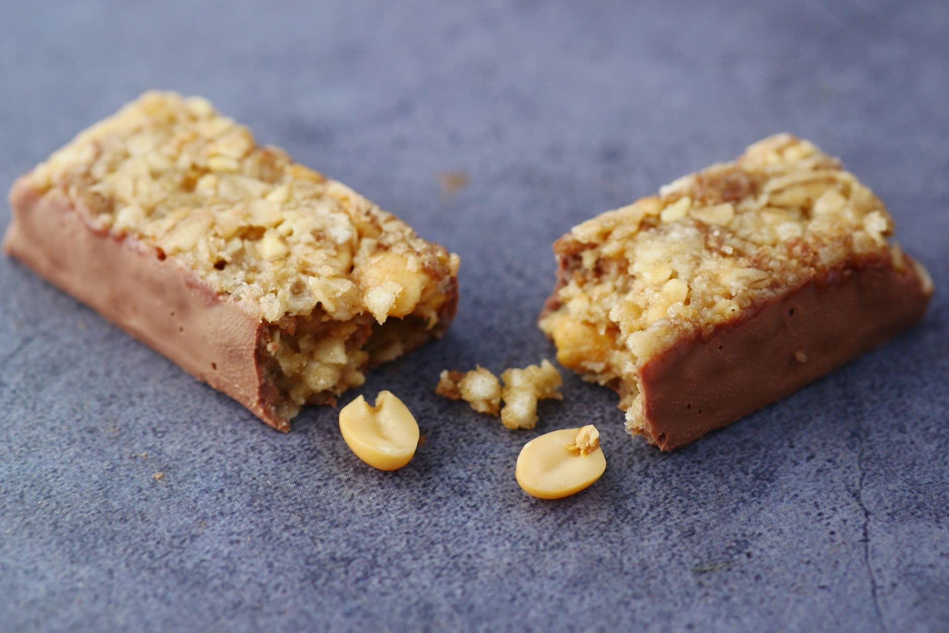 Banana peanut butter oat bars